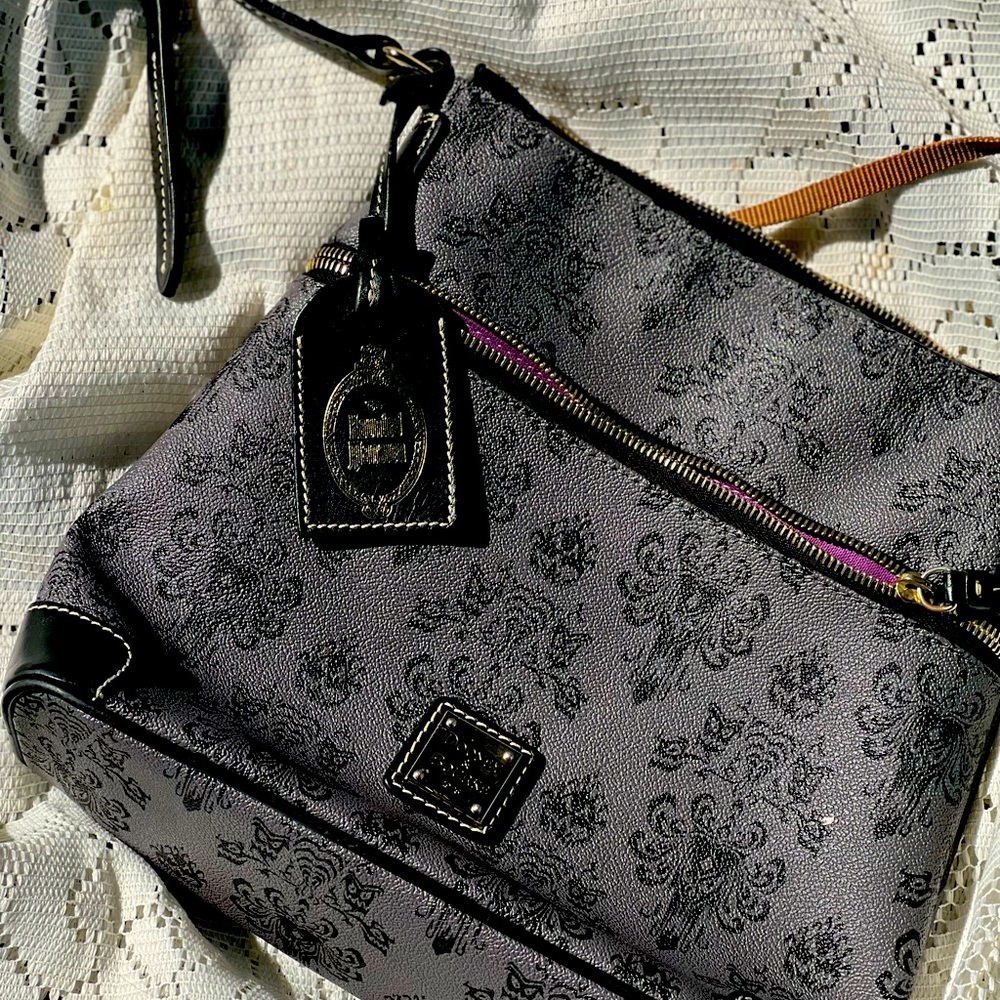 HUGE CHRISTMAS DISCOUNT🎁🎄 Dooney and Bourke Disney Parks Haunted mansion purse